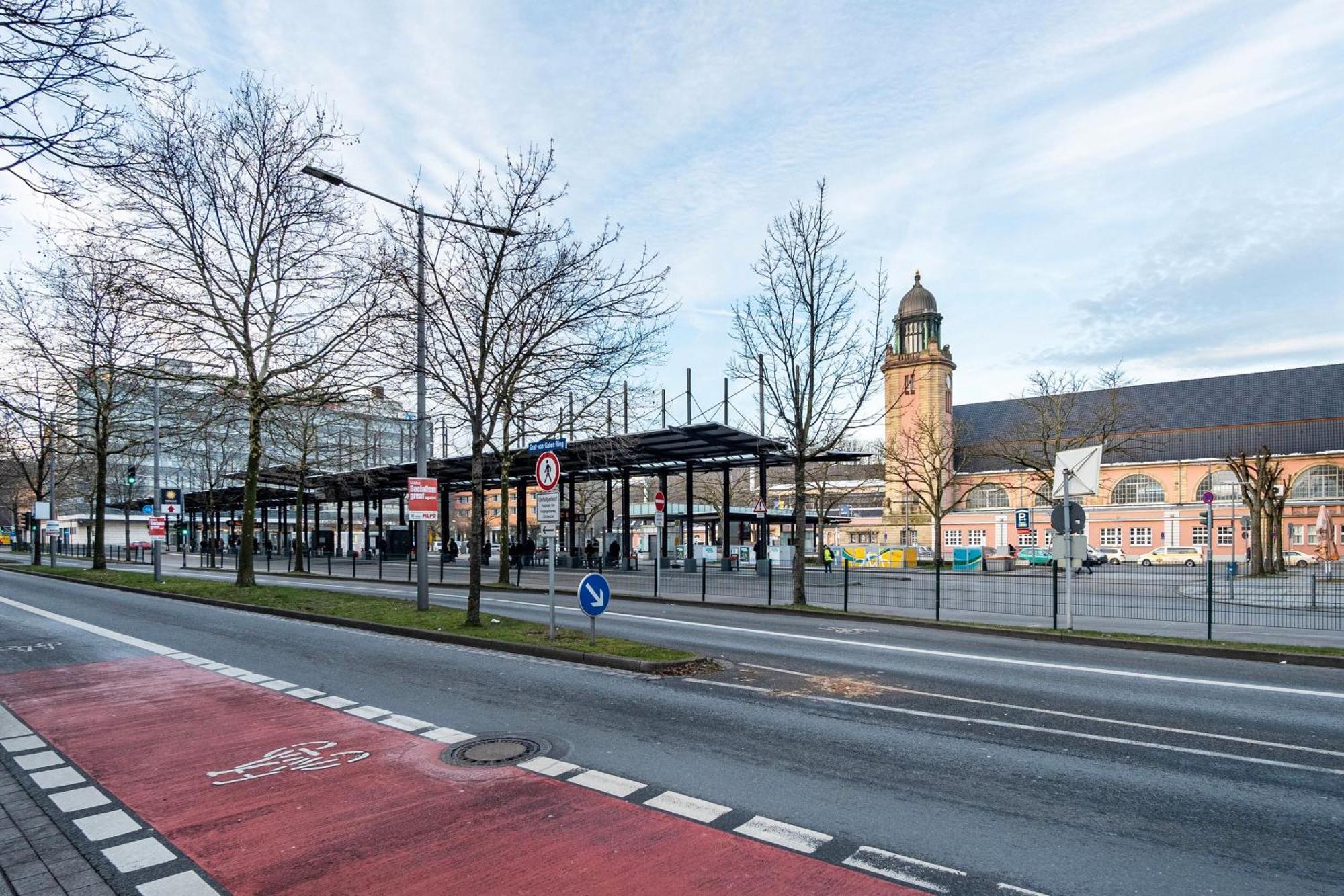 Am Hagener Hauptbahnhof